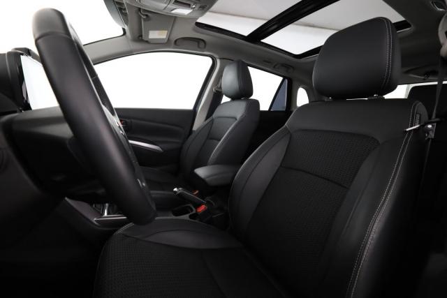 Suzuki S-Cross image 9