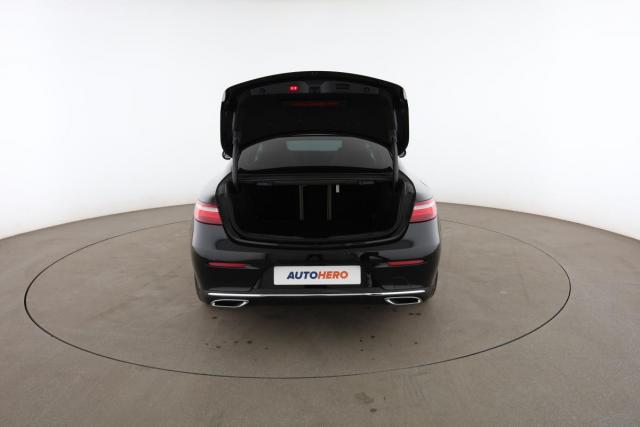 Mercedes Benz Classe E Coupe image 8