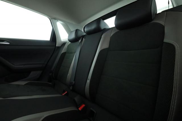 Volkswagen Polo image 9