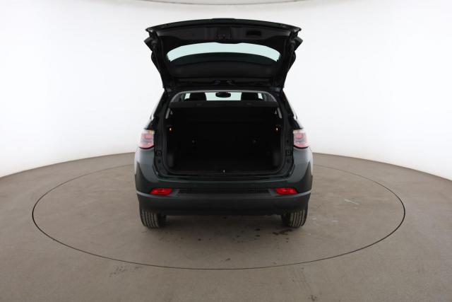 Jeep Compass image 8