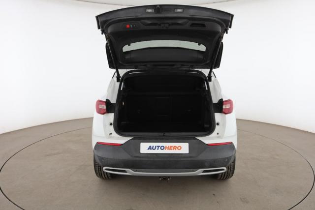 Opel Grandland X image 3