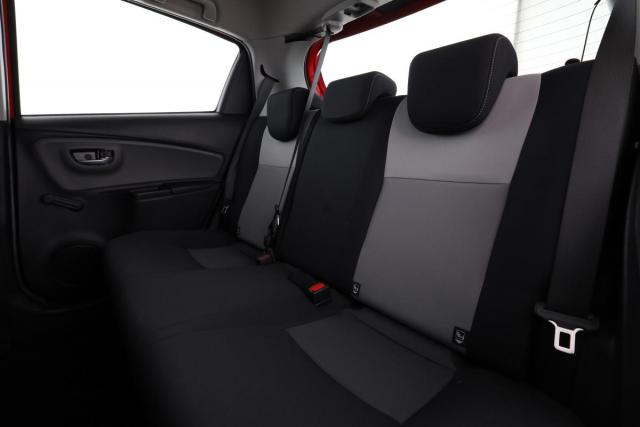 Toyota Yaris image 2