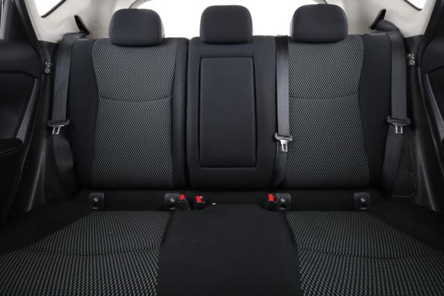 Nissan Pulsar image 5