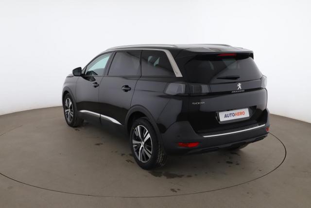 Peugeot 5008 image 4