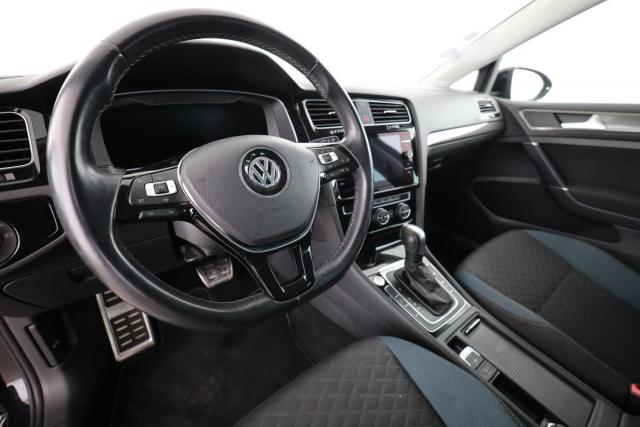Volkswagen Golf image 3