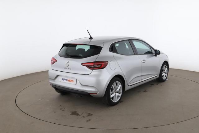 Renault Clio image 9