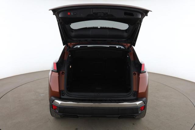 Peugeot 3008 image 2