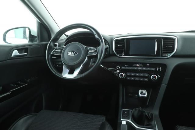 Kia Sportage image 3