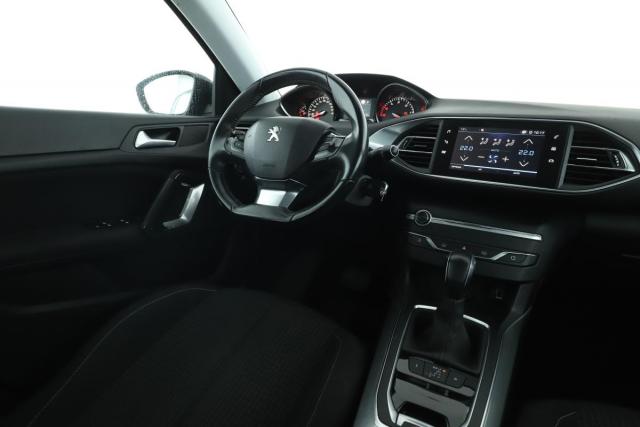 Peugeot 308 image 7