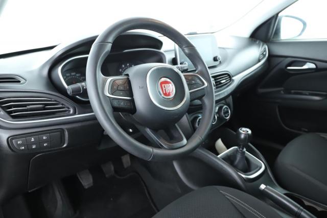 Fiat Tipo image 2