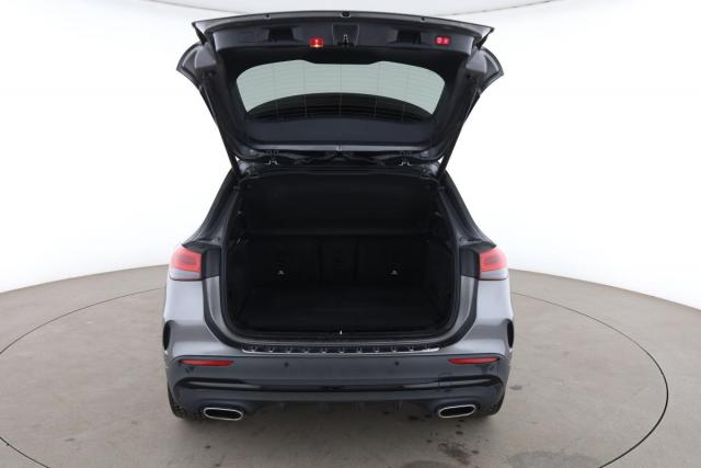 Mercedes Benz Gla image 6