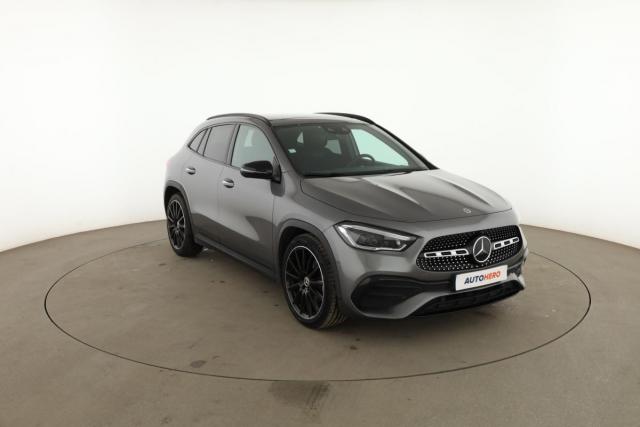 Mercedes Benz Gla image 2