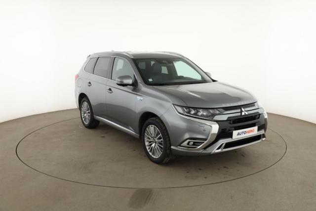Mitsubishi Outlander image 6
