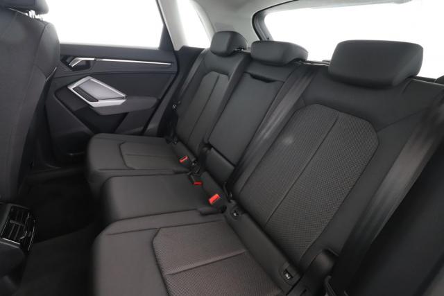 Audi Q3 image 3