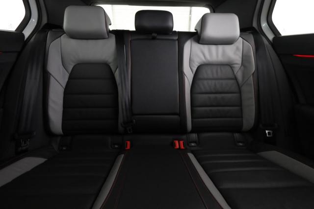 Volkswagen Golf image 3