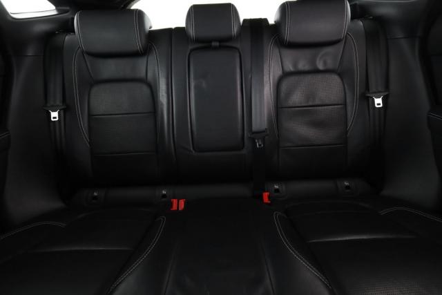 Jaguar E-Pace image 4