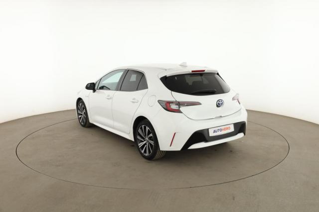 Toyota Corolla image 6