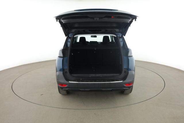 Peugeot 5008 image 3