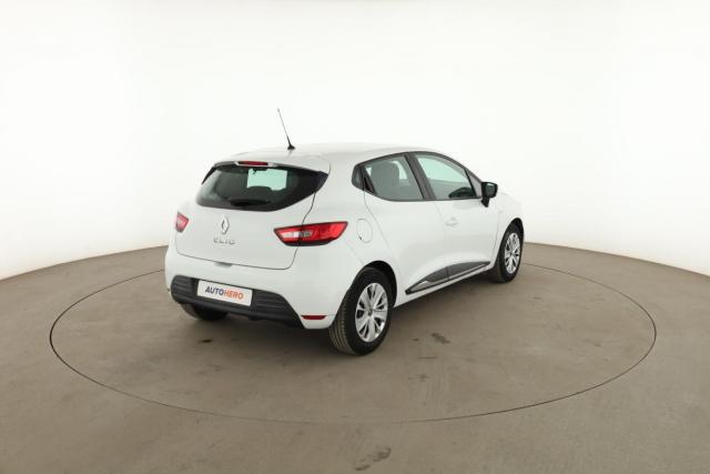 Renault Clio image 2