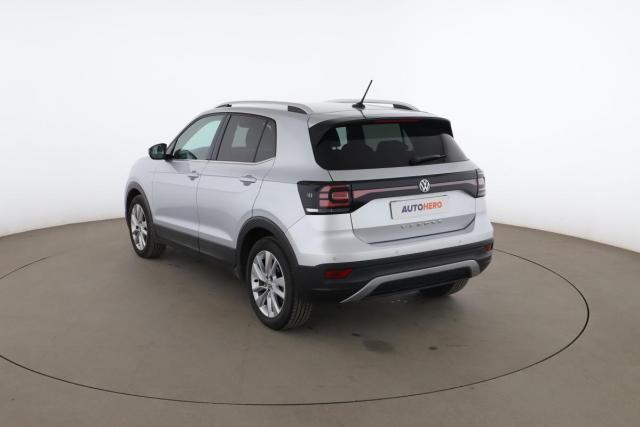 Volkswagen T-Cross image 2