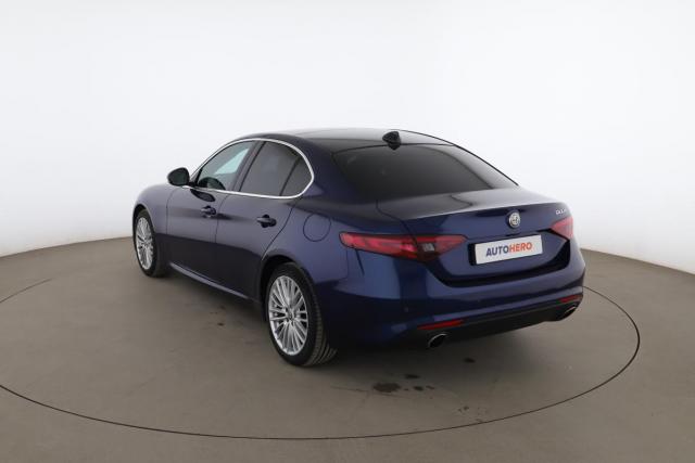 Alfa Romeo Giulia image 5