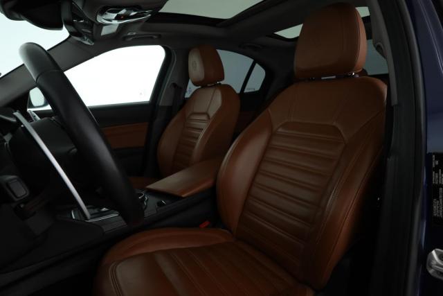 Alfa Romeo Giulia image 3