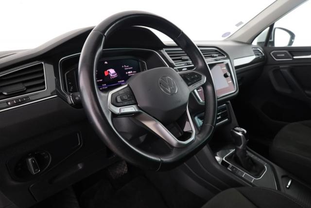 Volkswagen Tiguan image 2