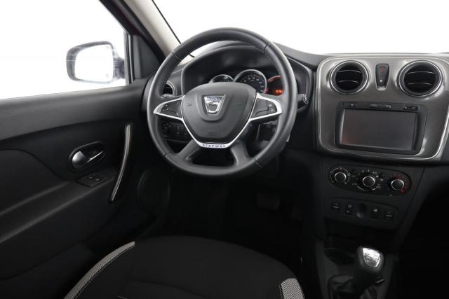 Dacia Sandero Ii image 2