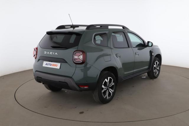 Dacia Duster image 3