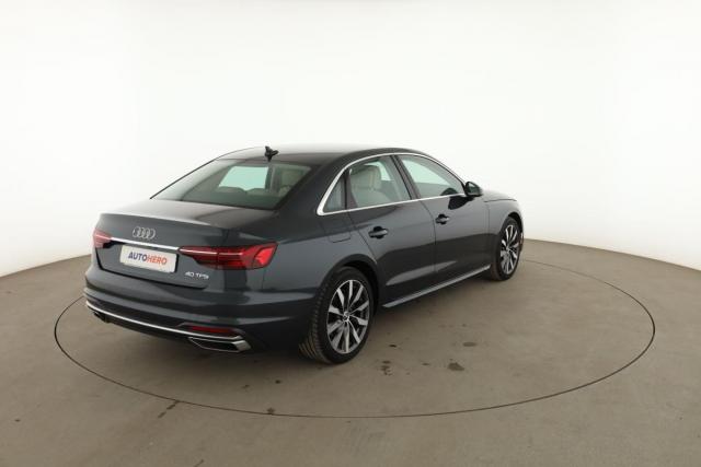 Audi A4 image 6