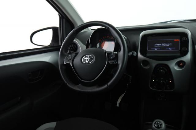 Toyota Aygo image 9