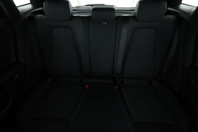 Mercedes Benz Gla image 7