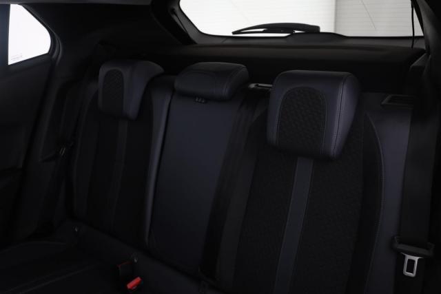 Peugeot 2008 image 3