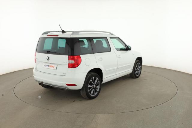 Skoda Yeti image 8