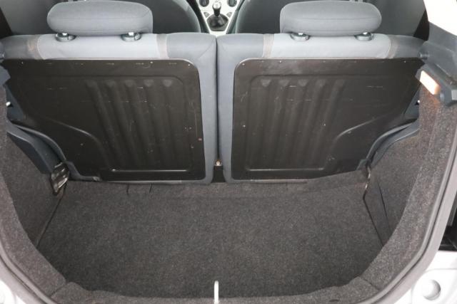 Ford Ka image 3