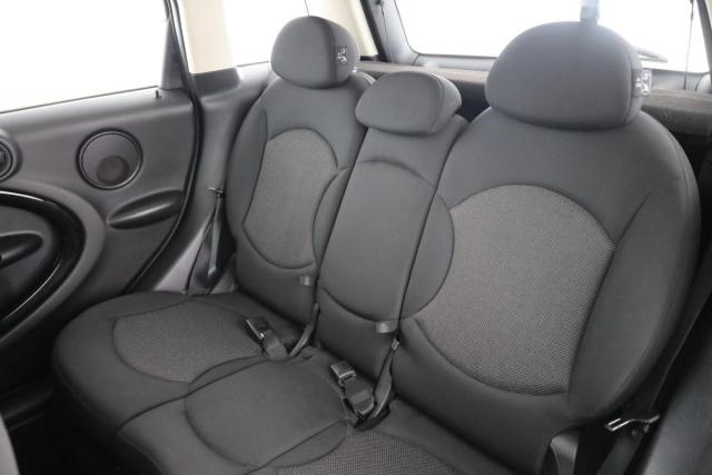 Mini Countryman image 9