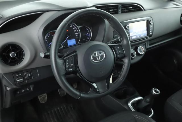 Toyota Yaris image 7