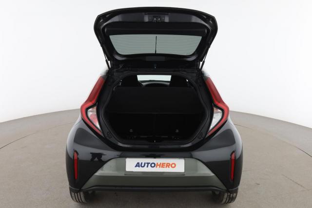 Toyota Aygo X image 1