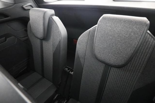 Peugeot 5008 image 4