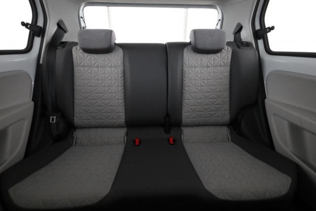 Volkswagen Up! image 6