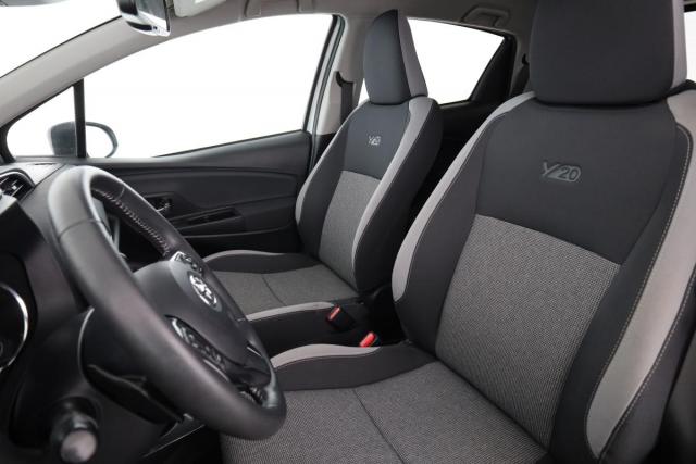 Toyota Yaris image 6