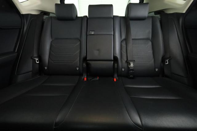 Lexus Nx image 9