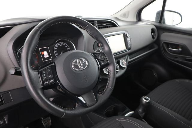 Toyota Yaris image 9