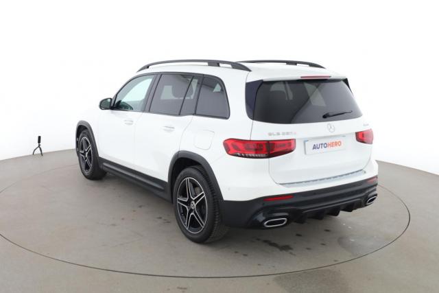 Mercedes Benz Glb image 9