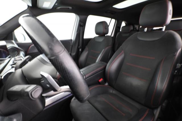Mercedes Benz Glb image 5