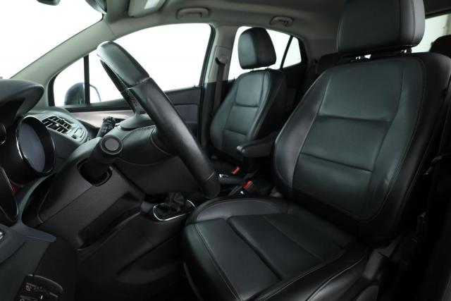 Opel Mokka image 8