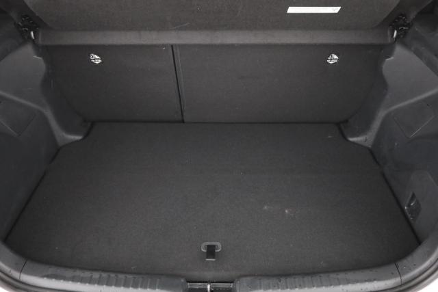 Toyota Yaris image 8