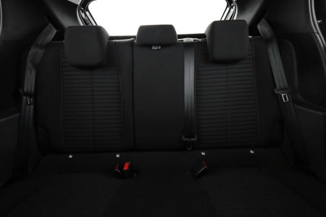 Peugeot 208 image 5