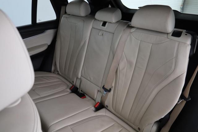 Bmw X5 image 1
