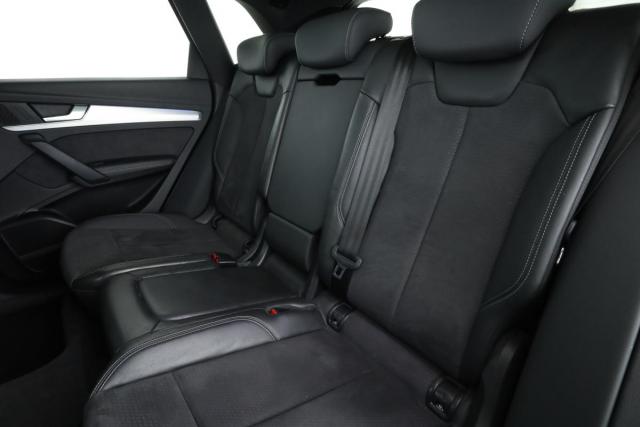 Audi Q5 image 2